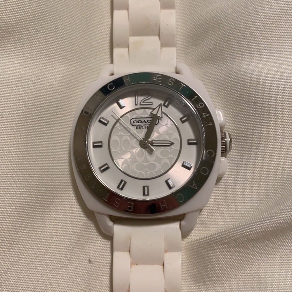 Coach Watch - Picture 2 of 3